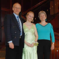 Prom girl with parents